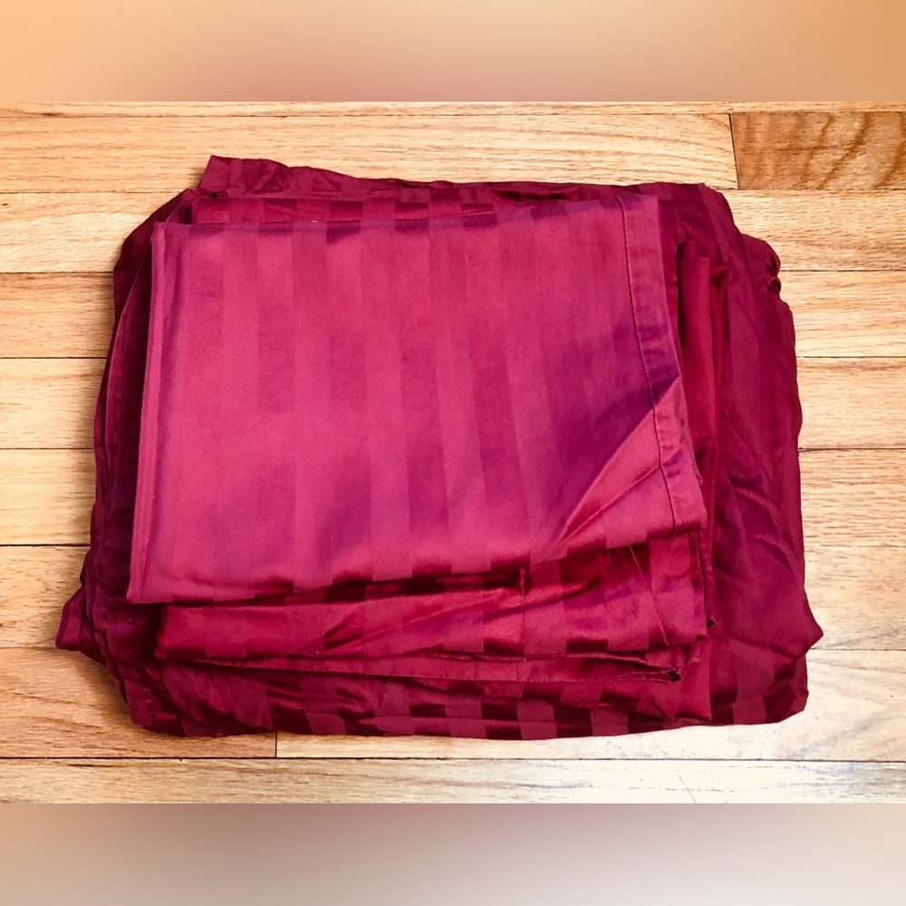 Wamsutta King Sheet Flat 3 pillowcs Damask Stripe Sateen Cotton Garnet Red Dobby